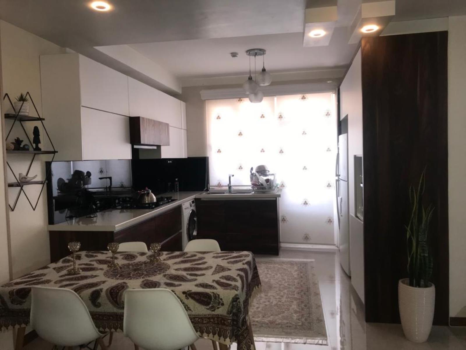 کابینت هایگلاس