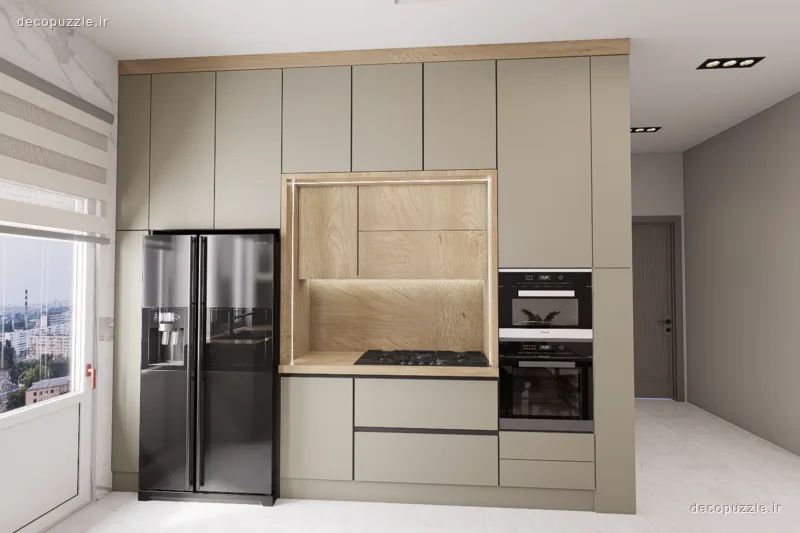 کابینت مدرن بژ مات با بخش طرح چوب، قفسه باز، فر و مایکروویو توکار در آشپزخانه