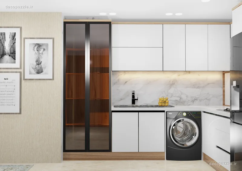کابینت مدرن مات سفید و طرح چوب با ویترین، بین کابینتی ماربل و نورپردازی خطی در آشپزخانه ال