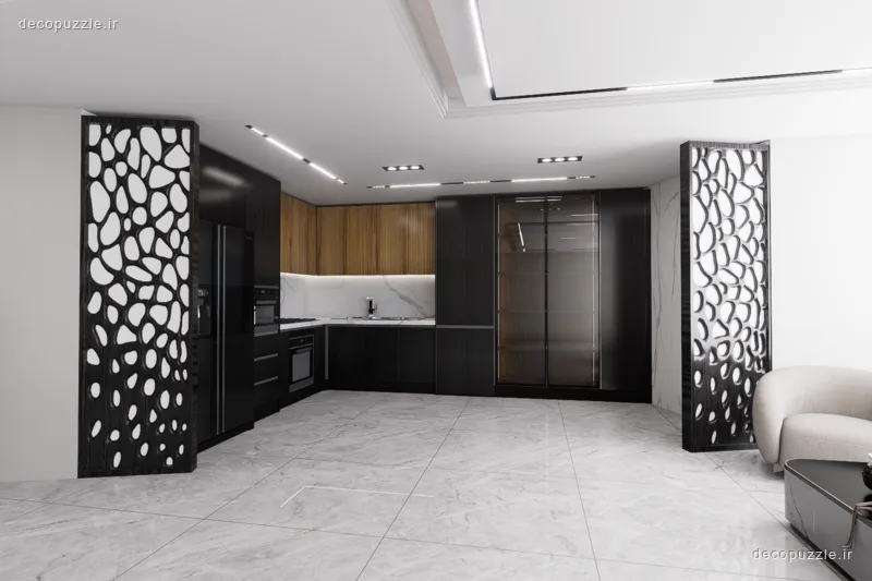 کابینت مدرن دورنگ مشکی و طرح چوب با چیدمان ال، ویترین و فر توکار در آشپزخانه