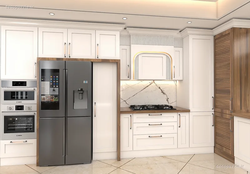 کابینت نئوکلاسیک سفید و طرح چوب با فر توکار، مایکروویو توکار و بین کابینتی ماربل در آشپزخانه ال
